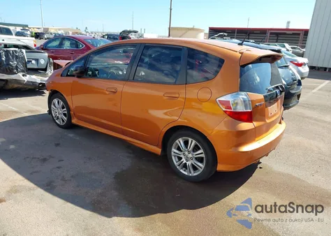 2010 Honda Fit Sport z USA, uszkodzony, nr VIN JHMGE8H44AS001260